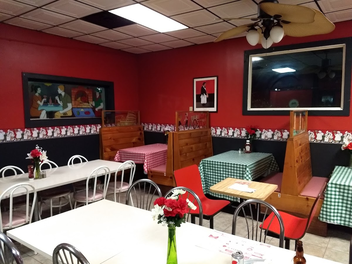 Papa V Pizzeria & Restaurant